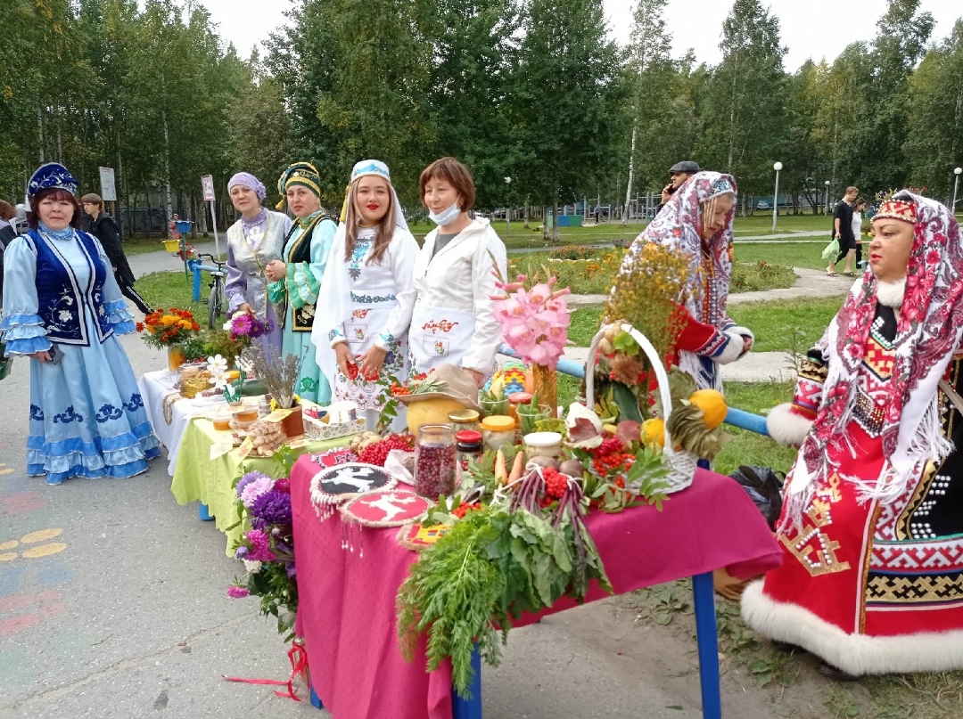 Семейная культура в городском сообществе (2021, Грант Губернатора, 454 247,00)